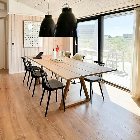 Сasa de vacaciones House With Sea View In The Dunes At *