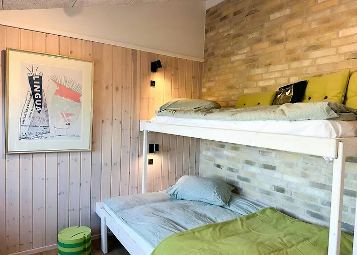 Hébergement de vacances House With Sea View In The Dunes At